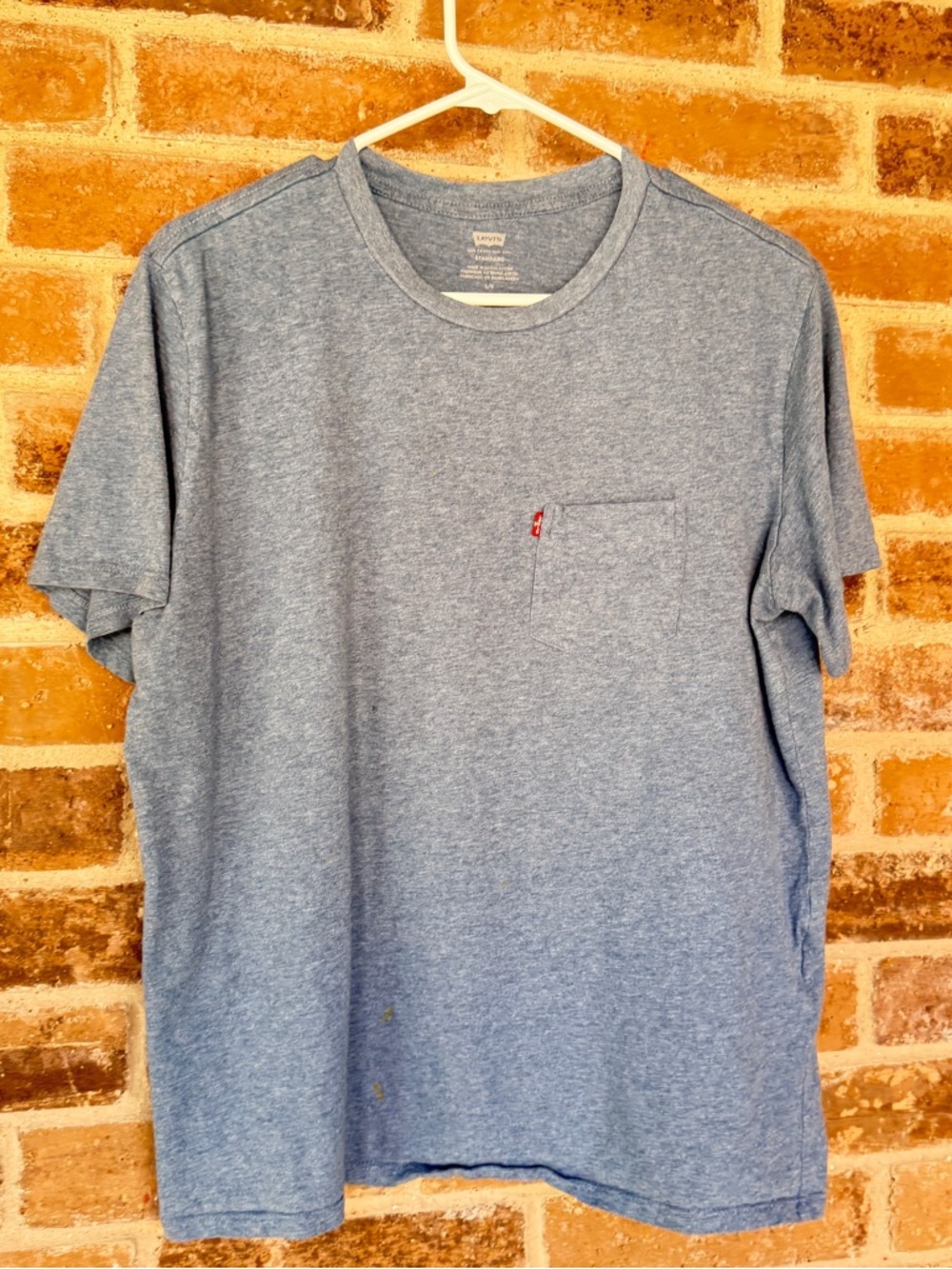 Levi's Heathered Light Blue Pocket Tee